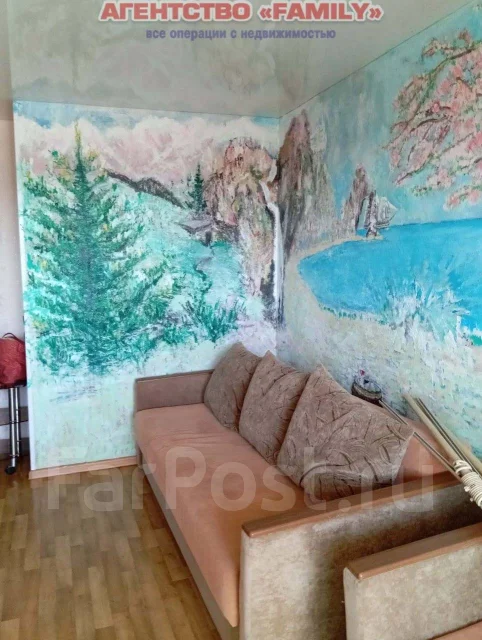 Серебряная комната луговой