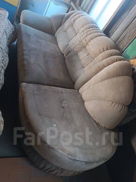 Тахта, б/у, в наличии. Цена: 800₽ в Уссурийске
