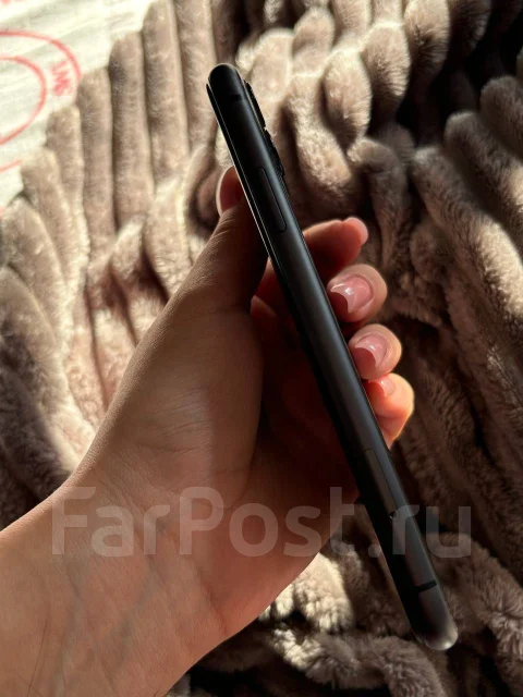 Apple iPhone 11. �/�, 64 ��, ������, 4G LTE ����