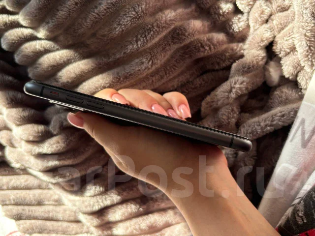 Apple iPhone 11. �/�, 64 ��, ������, 4G LTE ����