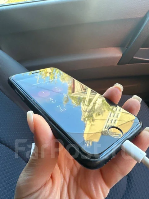 Apple iPhone 7. �/�, 256 ��, ������, 4G LTE ����