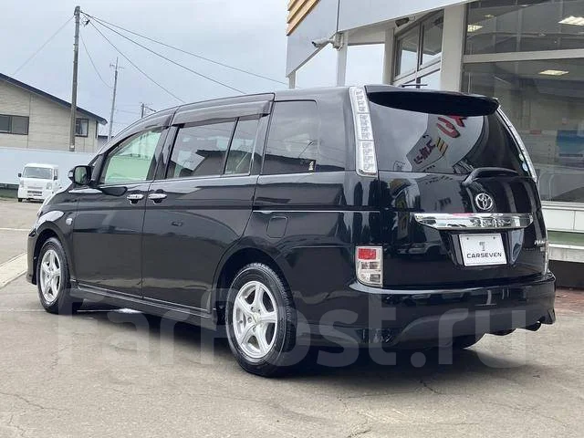 Toyota Isis. ��������, ��������, 1.8 (138��.�.), ������, 54 000����. ��, �/�. ��� ����� �� ������������ ����