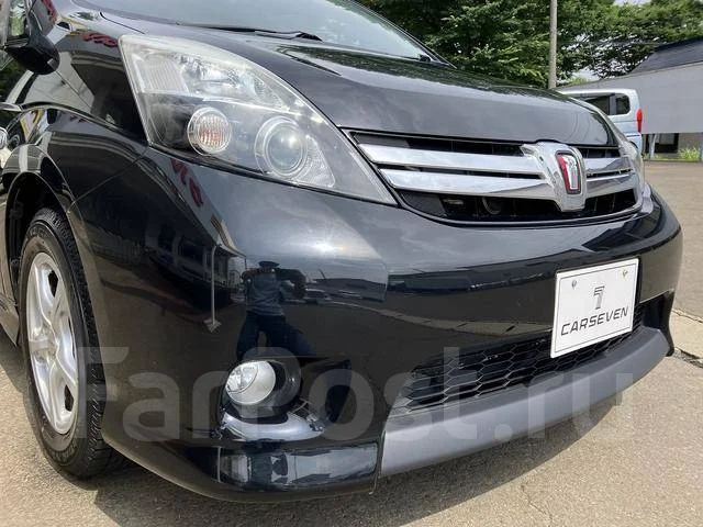 Toyota Isis. ��������, ��������, 1.8 (138��.�.), ������, 54 000����. ��, �/�. ��� ����� �� ������������ ����