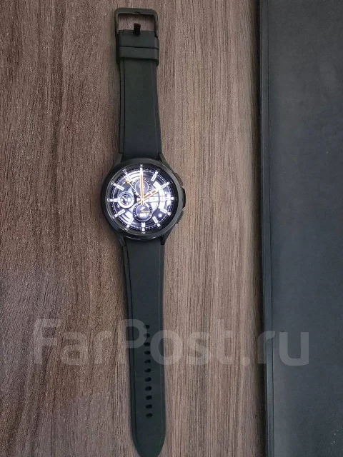 Samsung Galaxy Watch4 Classic. GPS, NFC, IP68 ����