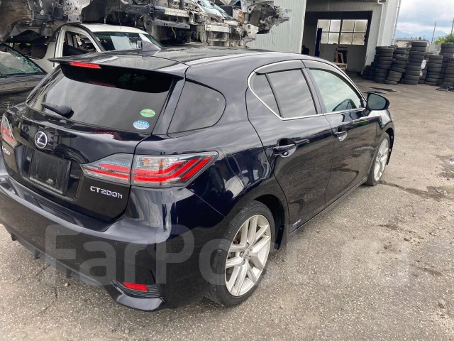 Lexus CT200h. ZWA10, 2ZRFXE ����