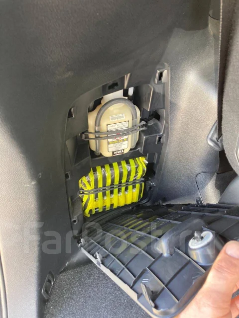 Toyota Voxy. ZRR85, 3ZRFAE ����
