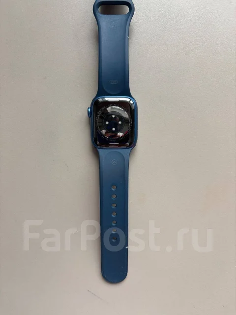 Apple Watch Series 8. GPS ����