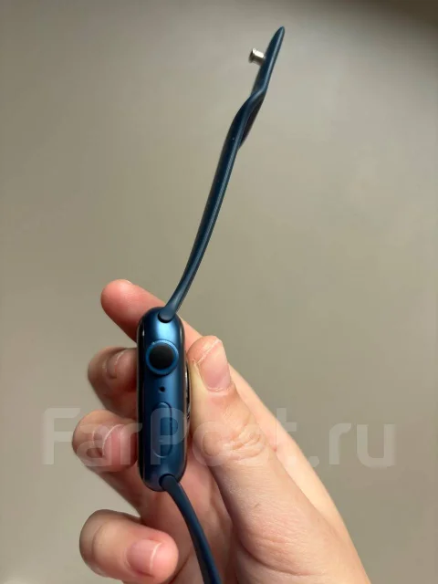 Apple Watch Series 8. GPS ����