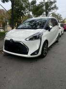 Toyota Sienta.   