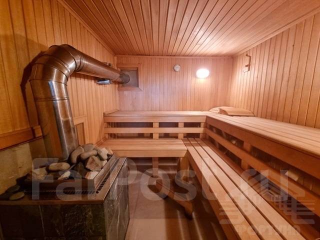 Продается 2-х этажный коттедж, Вавилова 19, в центре Пограничной, 1 530 ...