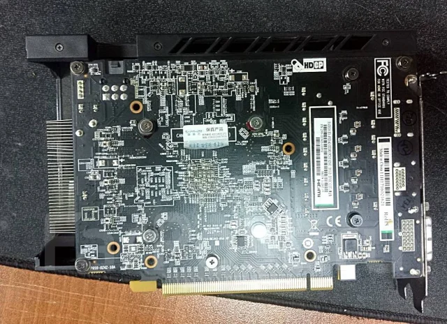 Radeon RX 470 ����