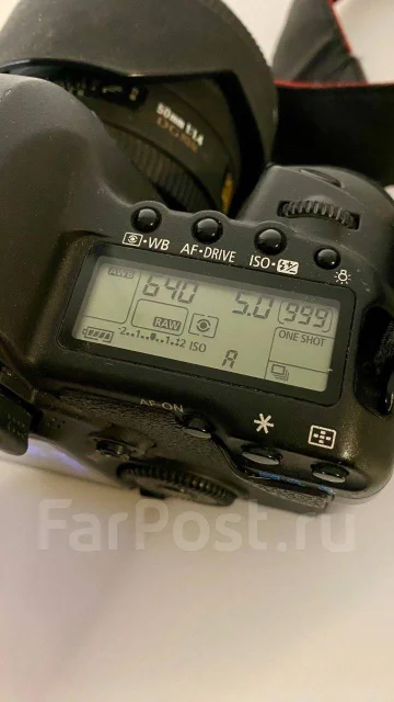 Canon EOS 5D Mark II ����