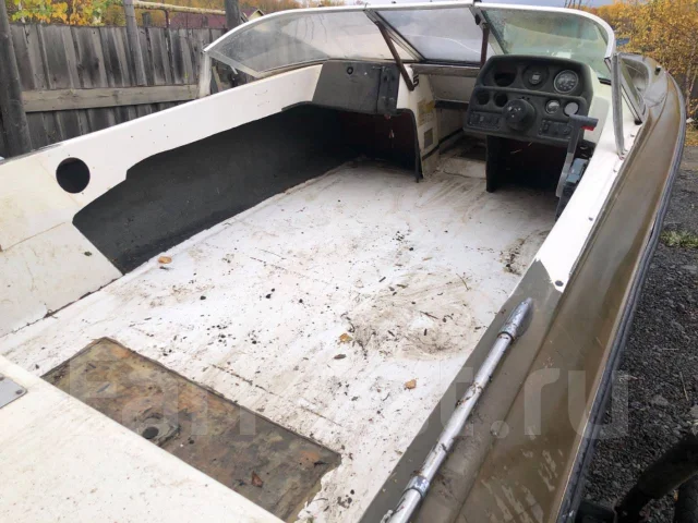 Skeeter. 2001 ���, ����� 5,8��., ��������� ��� ���������, 200��.�. ����
