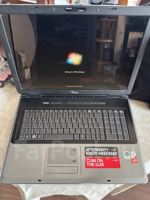 Fujitsu Siemens. WiFi: 1, Bluetooth: 1 ����