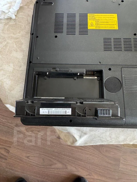 Fujitsu Siemens. WiFi: 1, Bluetooth: 1 ����