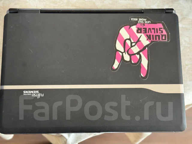 Fujitsu Siemens. WiFi: 1, Bluetooth: 1 ����