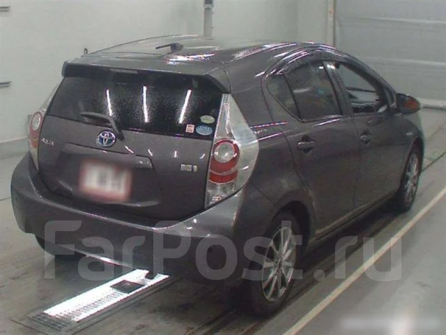 Toyota Aqua. NHP102008841, 1NZ ����