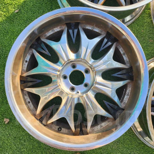 Dolce Wheels. 9.5x22", 5x114.3, ET35, �� 73���. ����