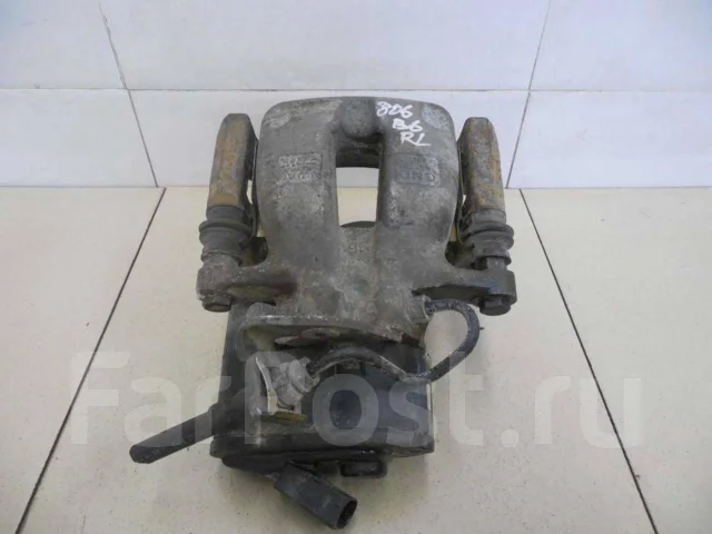 ������� ������ ����� VW Passat [B6] 2005-2010 3C0615403B ����