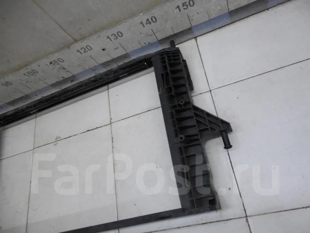�������� ����������� Volvo V50 2004-2012 30714063 ����