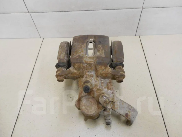 ������� ������ ����� Suzuki Swift 2004-2010 5540280J01999 ����