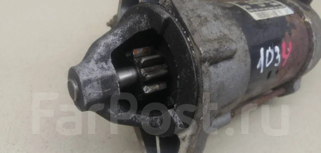 ������� Toyota Yaris 2005-2011 281000J031 ����