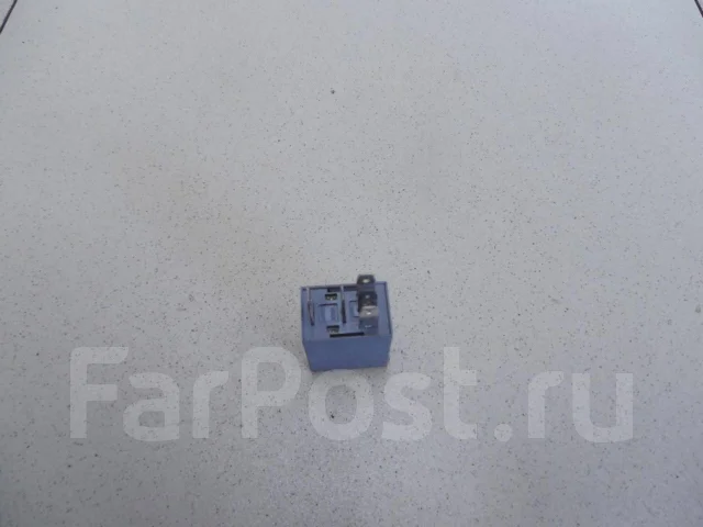 ���� Hyundai Accent II (+�����) 2000-2012 952253B500 ����
