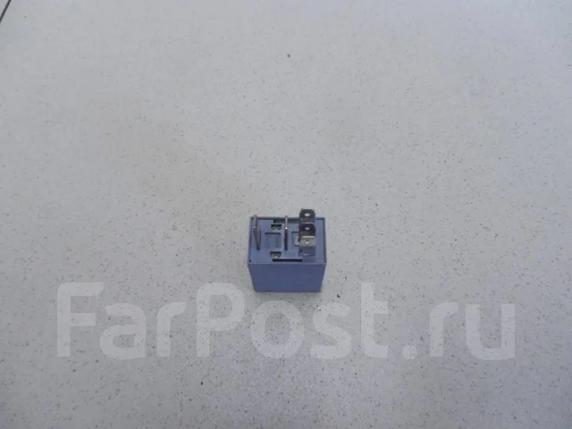 ���� Hyundai Accent II (+�����) 2000-2012 952253B500 ����
