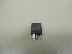 ���� Mitsubishi Carisma (DA) 1999-2003 MB953382 ����