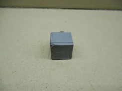 ���� FORD Fiesta 1995-2000 1425754 ����
