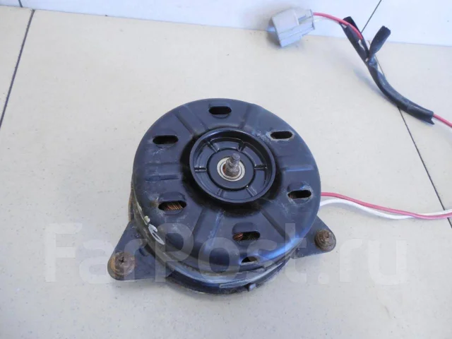 �������� ����������� Toyota Corolla E15 2006-2013 1636322120 ����