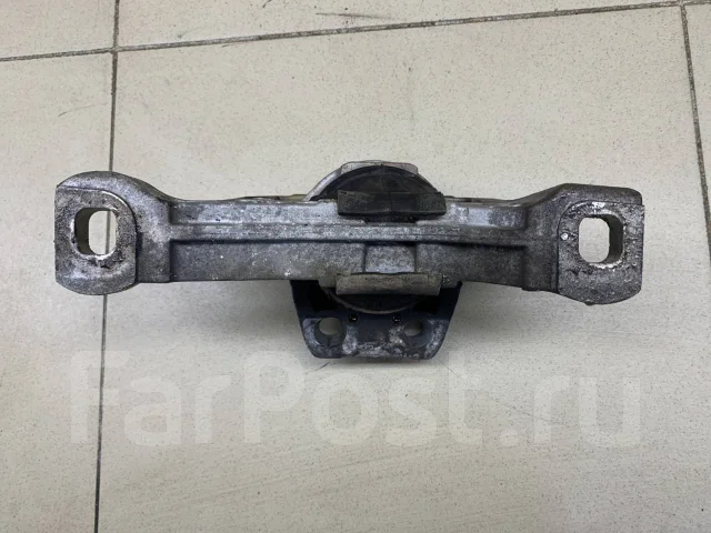 ����� ��������� FORD Focus II 2005-2008 1811940 ����