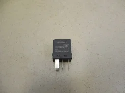 ���� Mitsubishi Carisma (DA) 1999-2003 MB953382 ����
