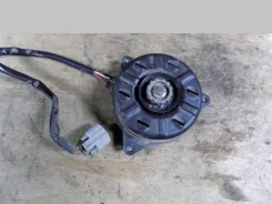 �������� ����������� Toyota Corolla E15 2006-2013 1636322120 ����