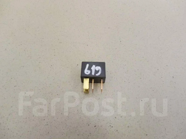 ���� Mitsubishi Lancer (CS/Classic) 2003-2006 MR588567 ����