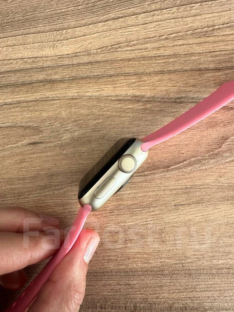 Apple Watch Series 2. NFC ����