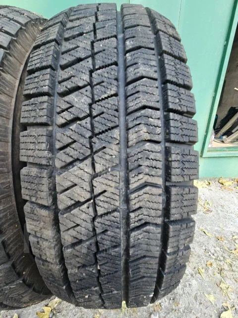 Bridgestone Blizzak VRX2. ������, ��� �����, 2018 ���, �/�, ����� 5 % ����