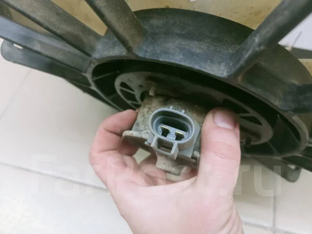 �������� ����������� Suzuki SX4 2006-2013 1712080JA0 ����