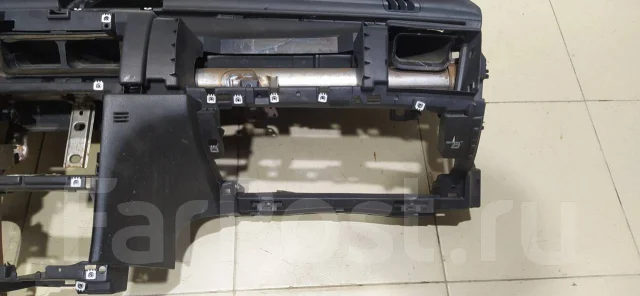 ������� Peugeot 307 2001-2007 821165 ����