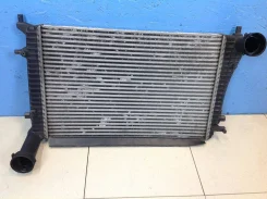 ���������� Volkswagen Golf Mk5 (2003�2009) Volkswagen Golf Mk5 (2003�2009) 3C0145803E ����