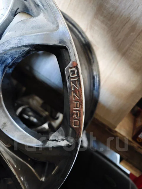 Dizzard DZ248. x18", 5x165 ����