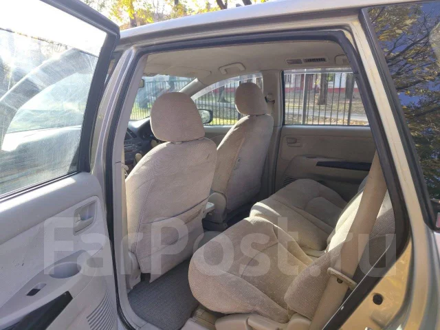 Mitsubishi Grandis. �������, ��������, 2.4 (165��.�.), ������, 277 712����. �� ����