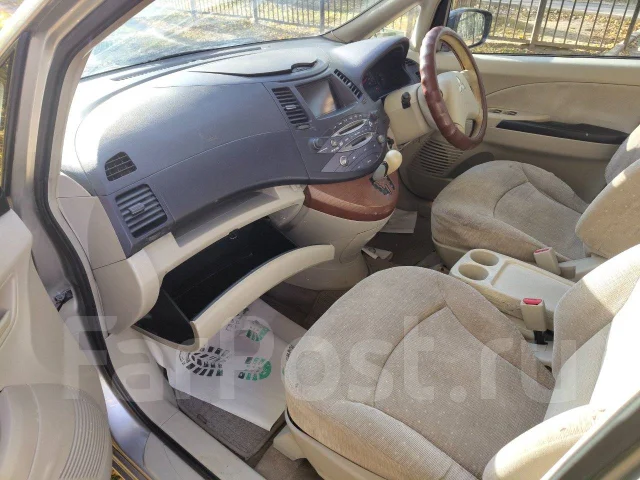 Mitsubishi Grandis. �������, ��������, 2.4 (165��.�.), ������, 277 712����. �� ����