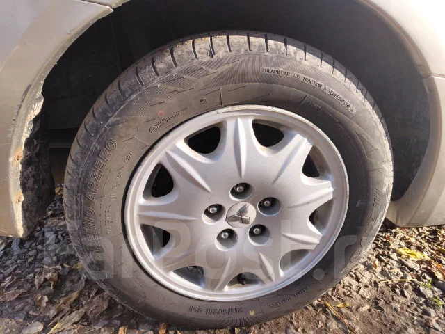 Mitsubishi Grandis. �������, ��������, 2.4 (165��.�.), ������, 277 712����. �� ����