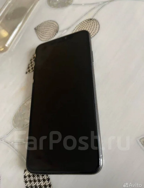 Apple iPhone. �/�, 64 ��, �����, 4G LTE ����