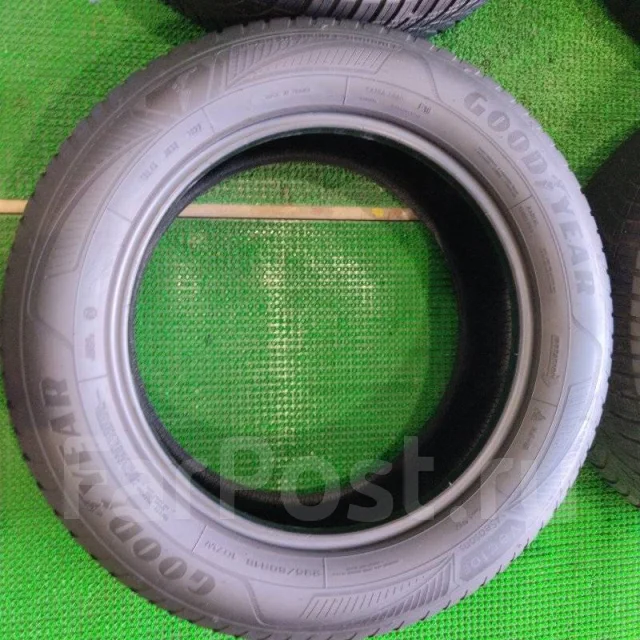 Goodyear Vector