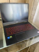 MSI Katana GF66. 15.6", 4,5����, ��� 8 ��, ���� 256���, WiFi: 1, Bluetooth: 1, ����������� �� 2��. ����