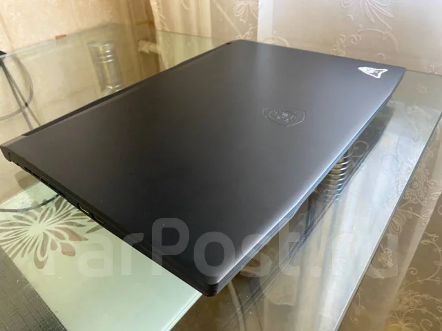 MSI Katana GF66. 15.6", 4,5����, ��� 8 ��, ���� 256���, WiFi: 1, Bluetooth: 1, ����������� �� 2��. ����