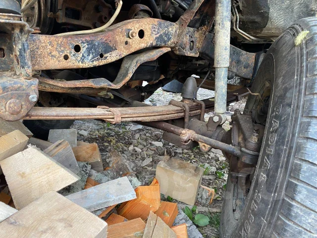 Toyota Hilux Pick Up. LN65, 2L ����