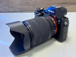 Sony Alpha ILCE-7 ����